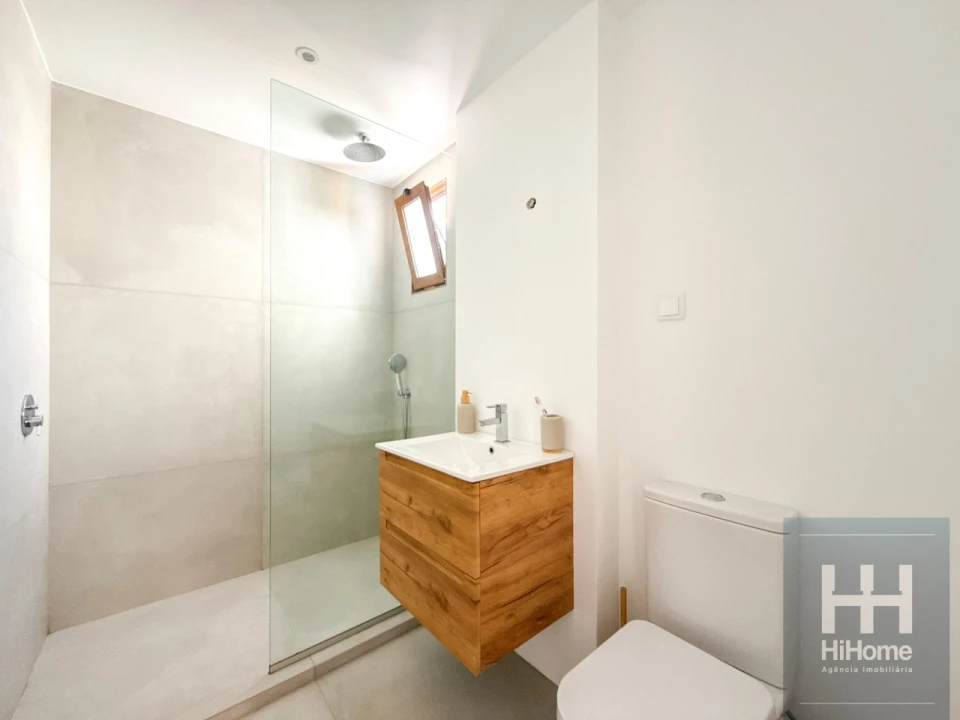 Moradia T3 para Venda em São Martinho Foto 27