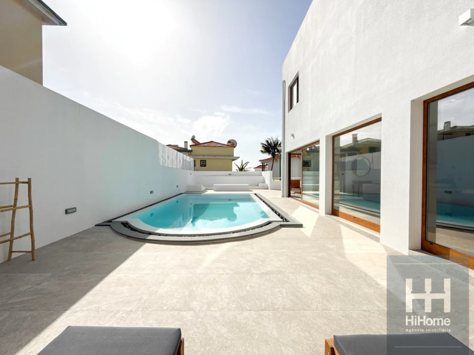 Moradia T3 para Venda em São Martinho Foto 48