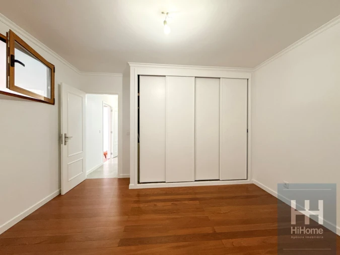 Moradia T3 para Venda em São Martinho Foto 32