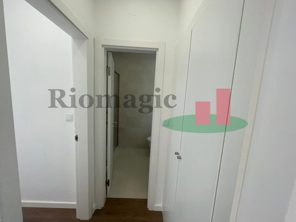 Apartamento T2 para Venda em Venteira Foto 7
