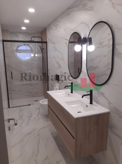 Apartamento T2 para Venda em Venteira