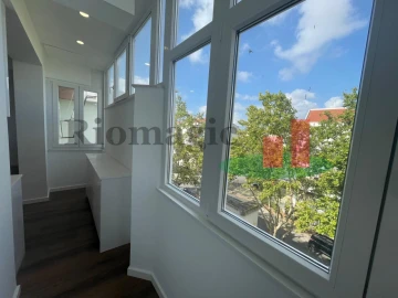 Apartamento T2 para Venda em Venteira