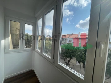 Apartamento T2 para Venda em Venteira
