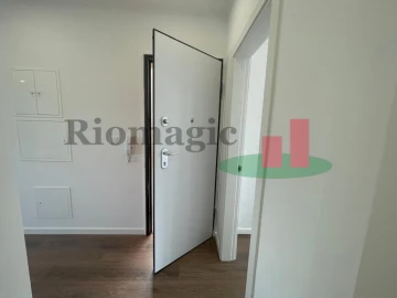 Apartamento T2 para Venda em Venteira