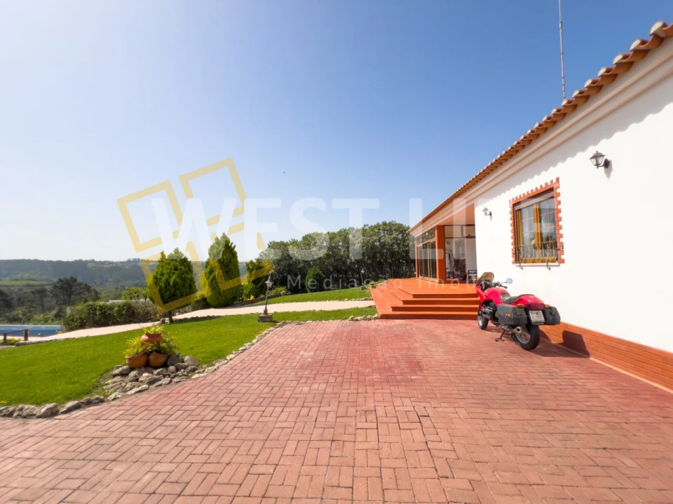 Moradia T4 para Venda em Mafra Foto 48