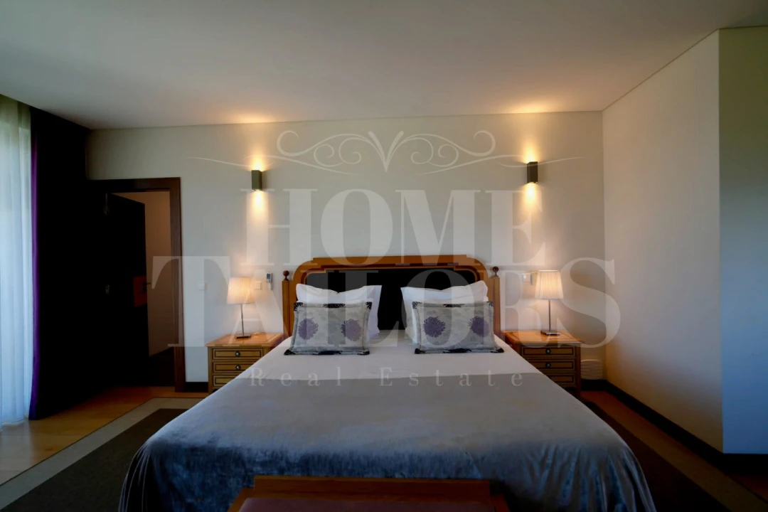 Moradia T10 para Venda em Queirã Foto 7