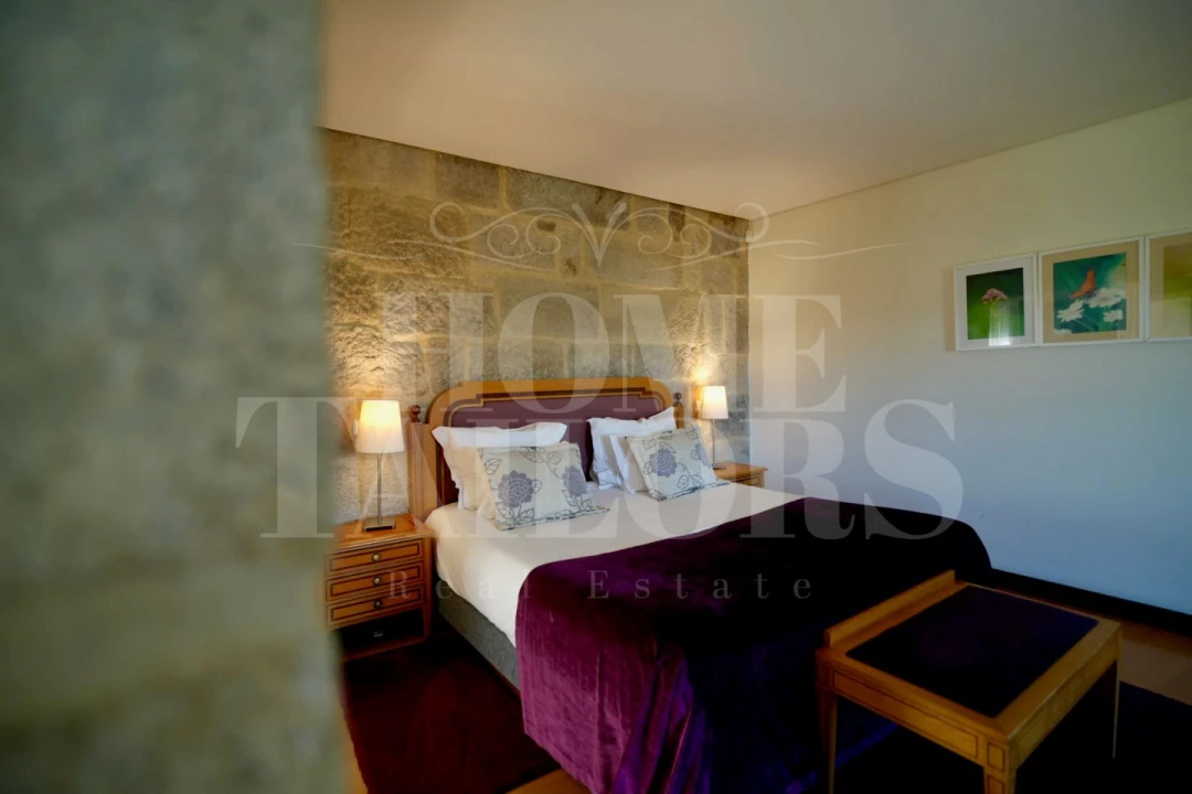 Moradia T10 para Venda em Queirã Foto 12