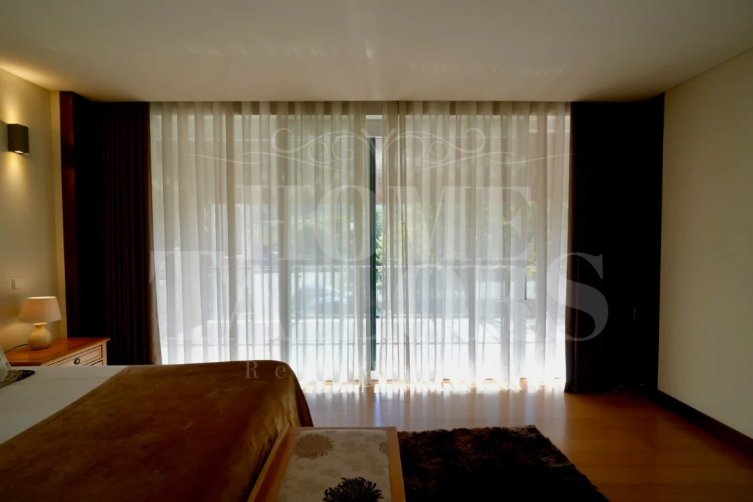 Moradia T10 para Venda em Queirã Foto 16