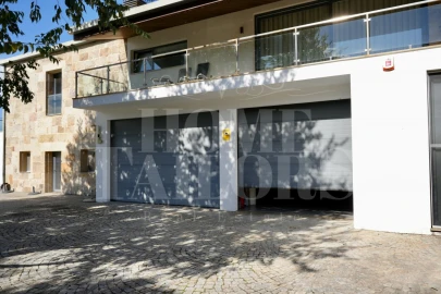 Moradia T10 para Venda em Queirã