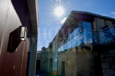 Moradia T10 para Venda em Queirã