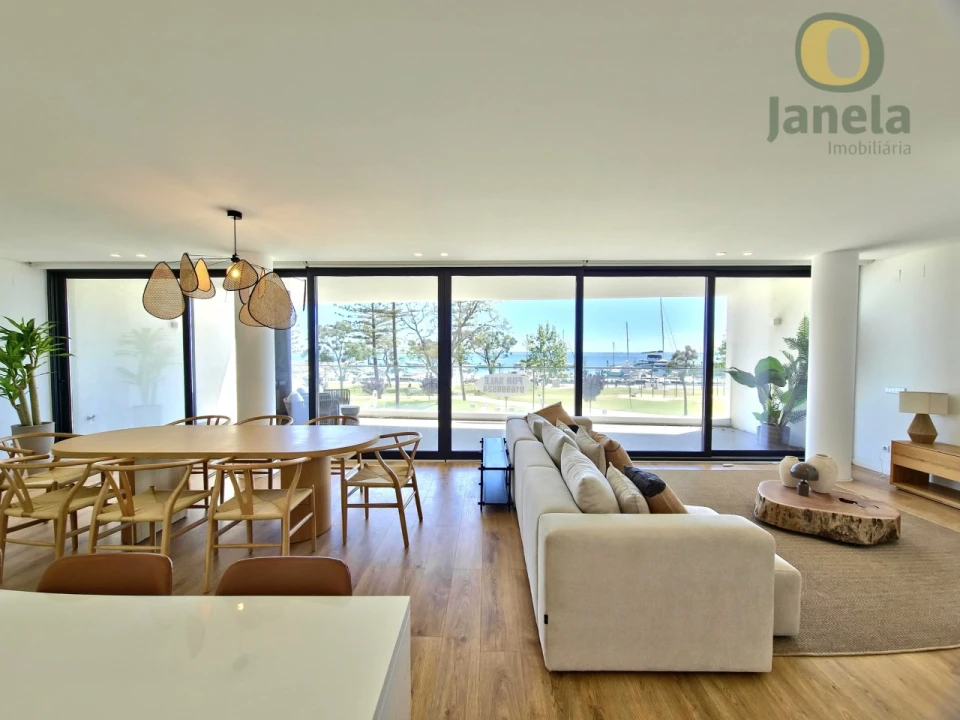 Apartamento T2 para Venda em Olhão Foto 2