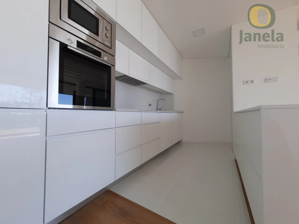 Apartamento T2 para Venda em Olhão Foto 17