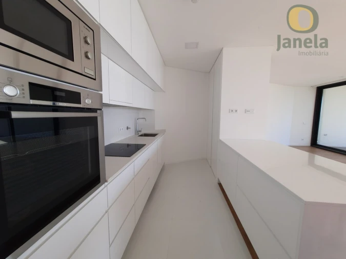 Apartamento T2 para Venda em Olhão Foto 14