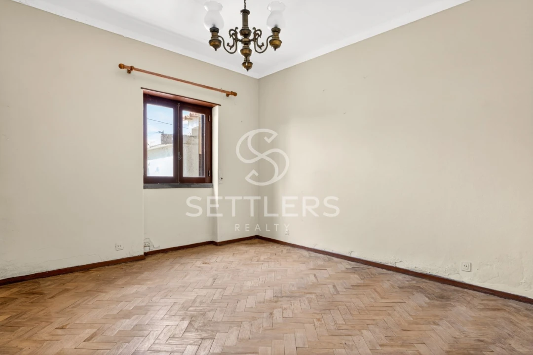 Moradia T2 para Venda em Colares Foto 4