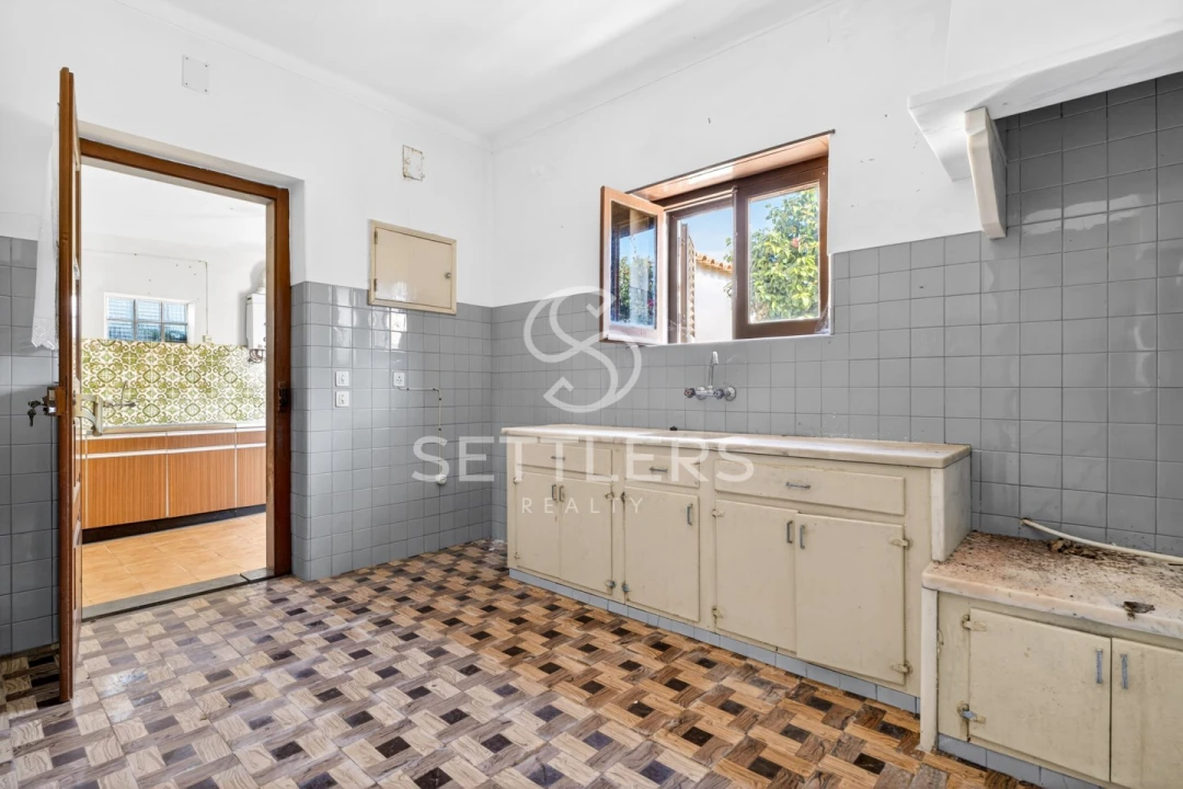 Moradia T2 para Venda em Colares Foto 5