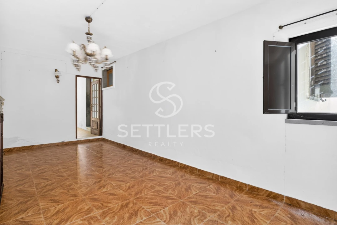 Moradia T2 para Venda em Colares Foto 12