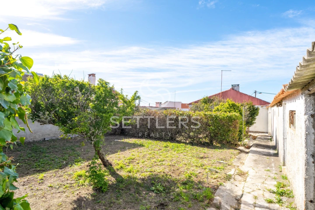 Moradia T2 para Venda em Colares Foto 14