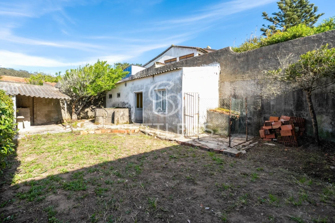 Moradia T2 para Venda em Colares Foto 17