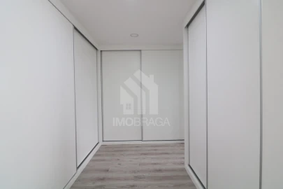 Moradia T3 para Venda em Esporões