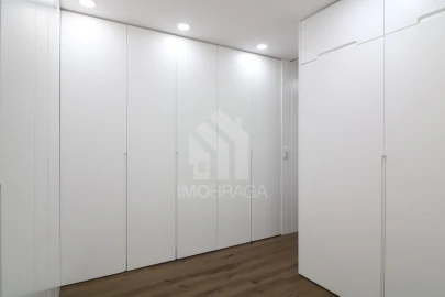 Moradia T3 para Venda em Esporões