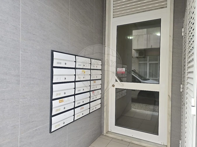 Apartamento T1 para Venda em Monte Gordo Foto 4