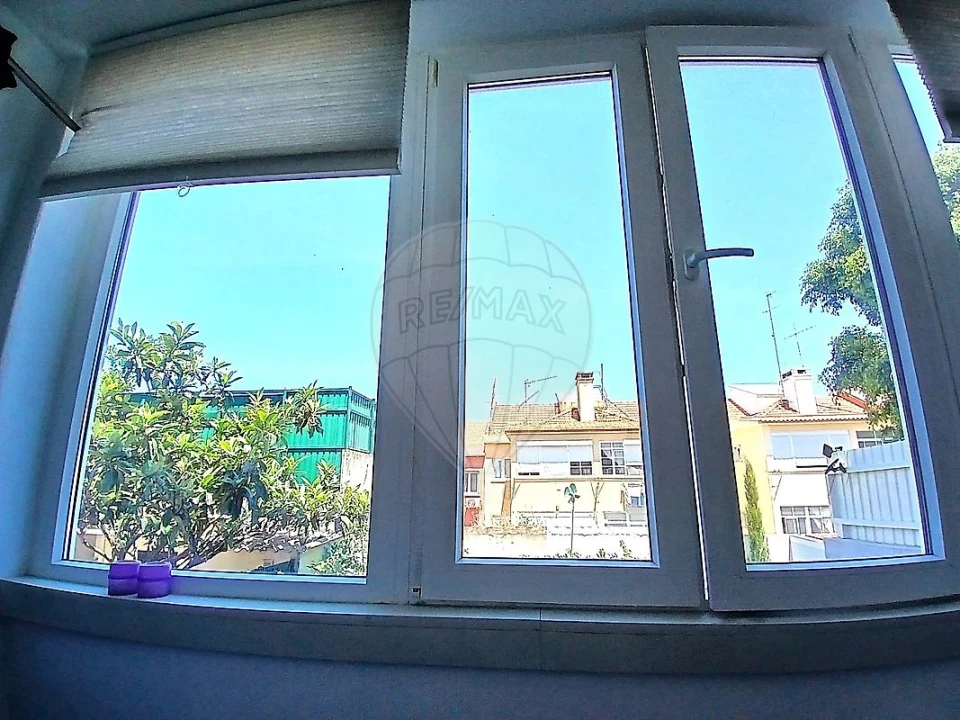Apartamento T1 para Venda em Encosta do Sol Foto 1