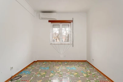 Apartamento T3 para Venda em Azeitão (São Lourenço e São Simão)