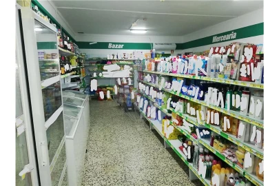 Loja para Venda em São Vicente do Paul e Vale de Figueira