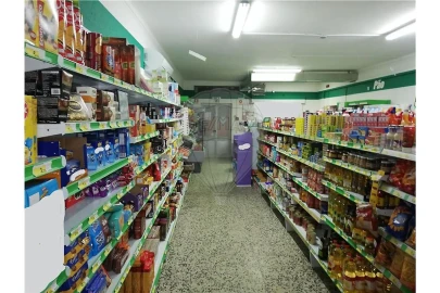 Loja para Venda em São Vicente do Paul e Vale de Figueira