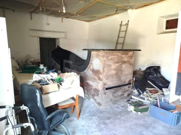 Moradia T2 para Venda em Vale da Pedra