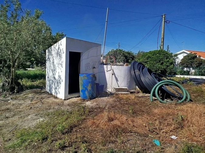 Moradia T2 para Venda em Vale da Pedra Foto 4