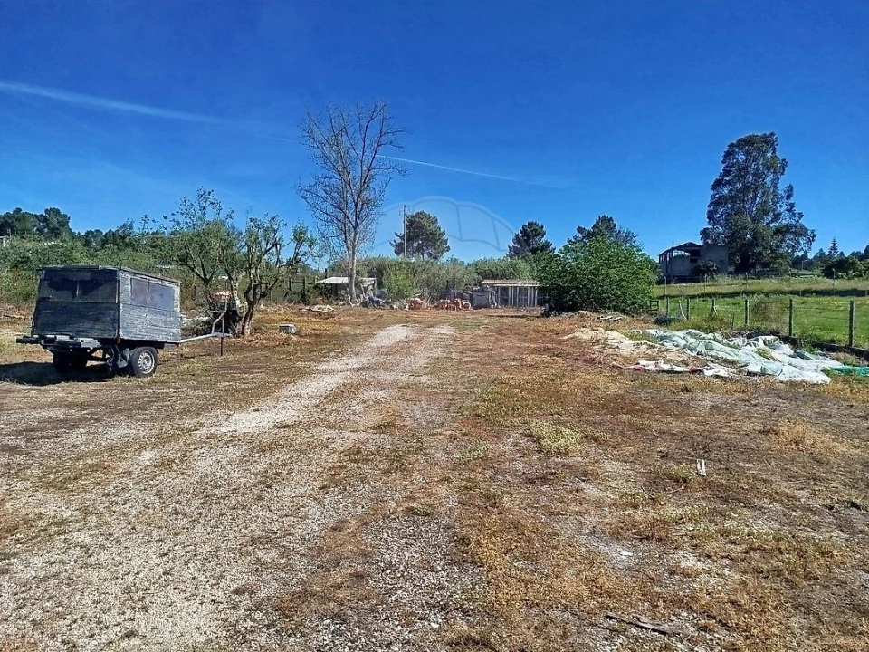 Moradia T2 para Venda em Vale da Pedra Foto 8