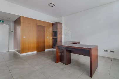 Escritório para Venda em Ramalde