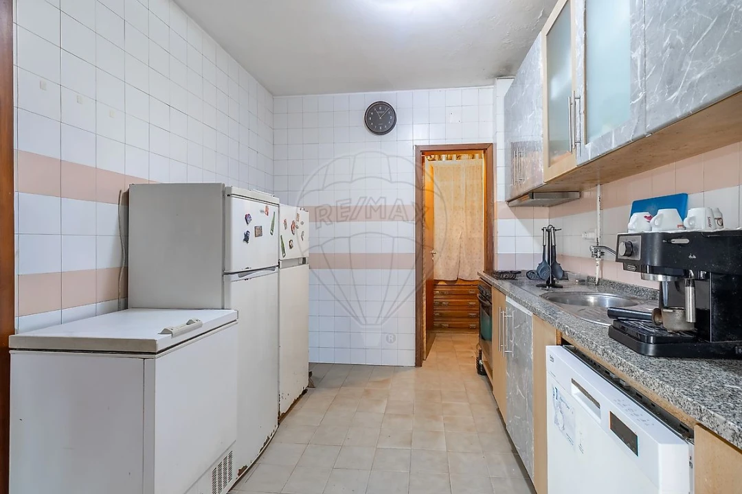 Apartamento T3 para Venda em Sandim, Olival, Lever e Crestuma Foto 9