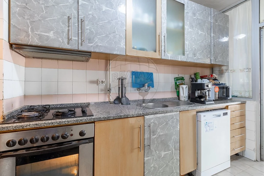 Apartamento T3 para Venda em Sandim, Olival, Lever e Crestuma Foto 10