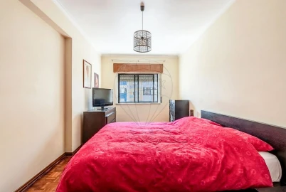 Apartamento T2 para Venda em Agualva e Mira-Sintra