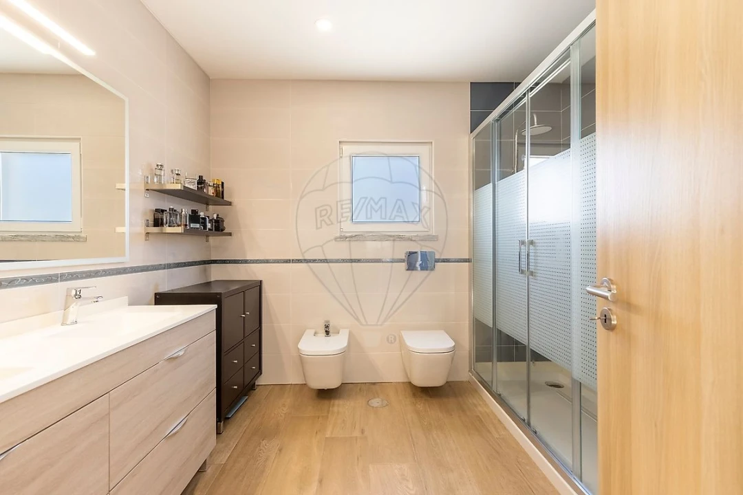 Moradia T3 para Venda em Silveira Foto 19