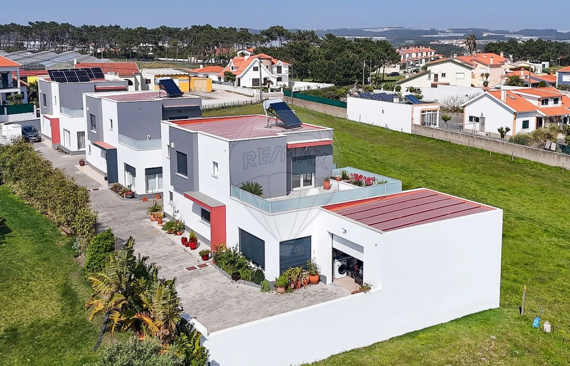 Moradia T3 para Venda em Silveira Foto 1