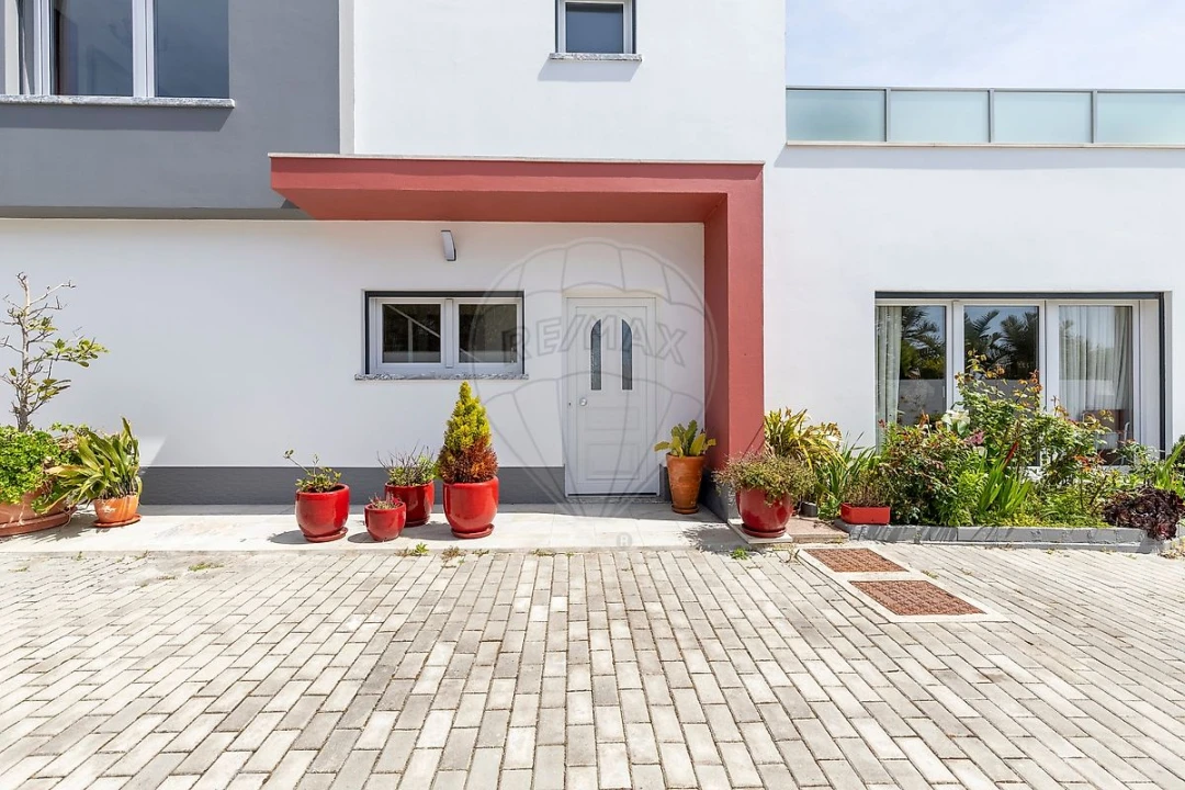 Moradia T3 para Venda em Silveira Foto 3