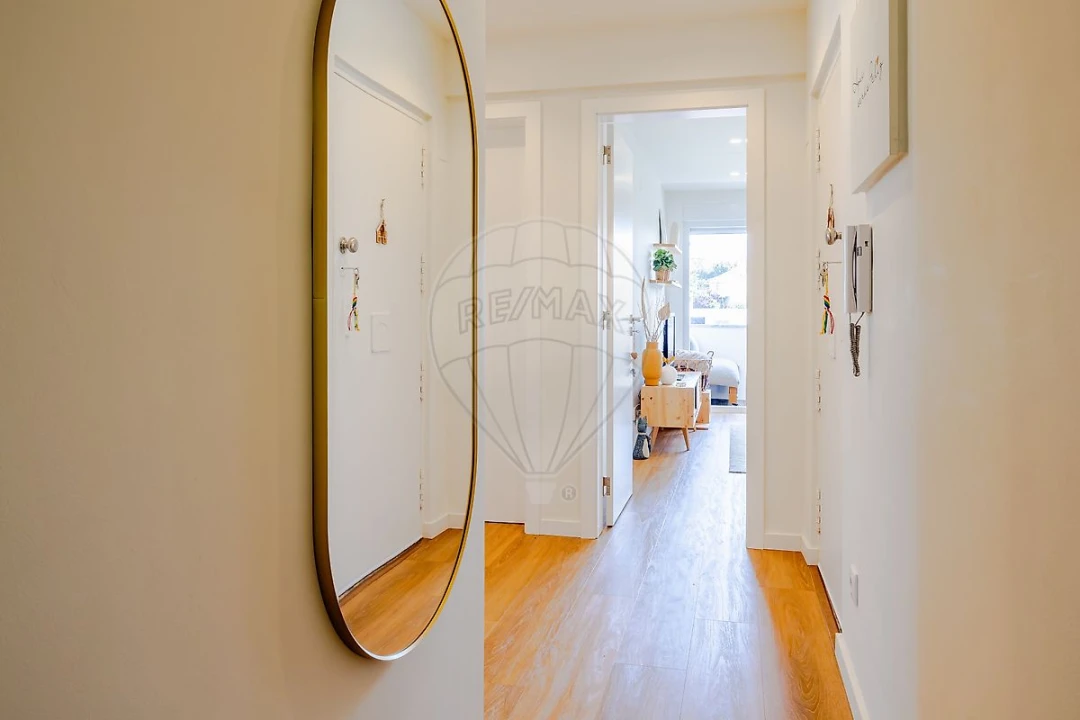 Apartamento T2 para Venda em Oeiras e São Julião da Barra, Paço de Arcos e Caxias Foto 24