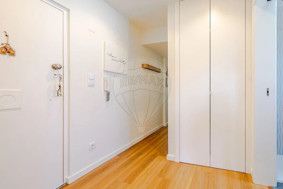 Apartamento T2 para Venda em Oeiras e São Julião da Barra, Paço de Arcos e Caxias Foto 35