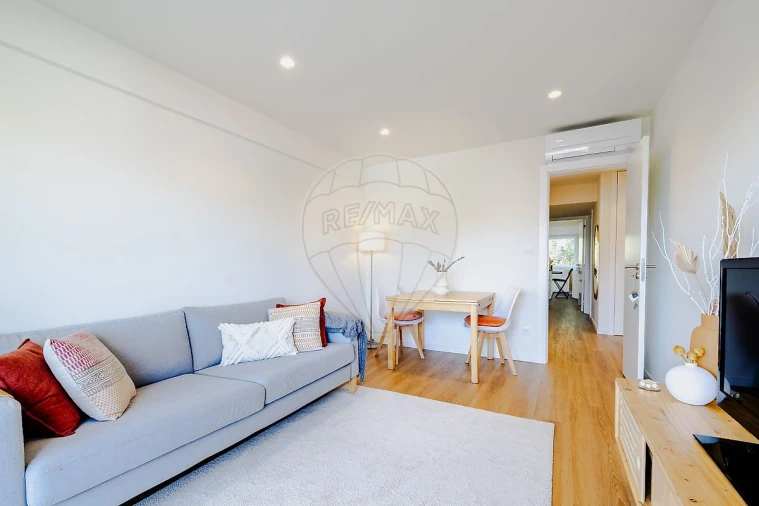 Apartamento T2 para Venda em Oeiras e São Julião da Barra, Paço de Arcos e Caxias Foto 2