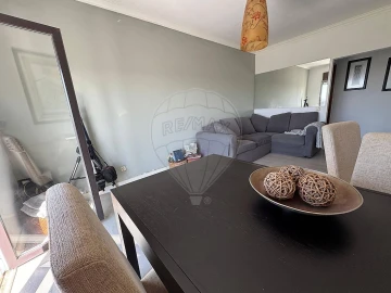 Apartamento T2 para Venda em Porto Salvo