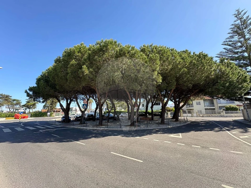 Apartamento T2 para Venda em Porto Salvo Foto 41