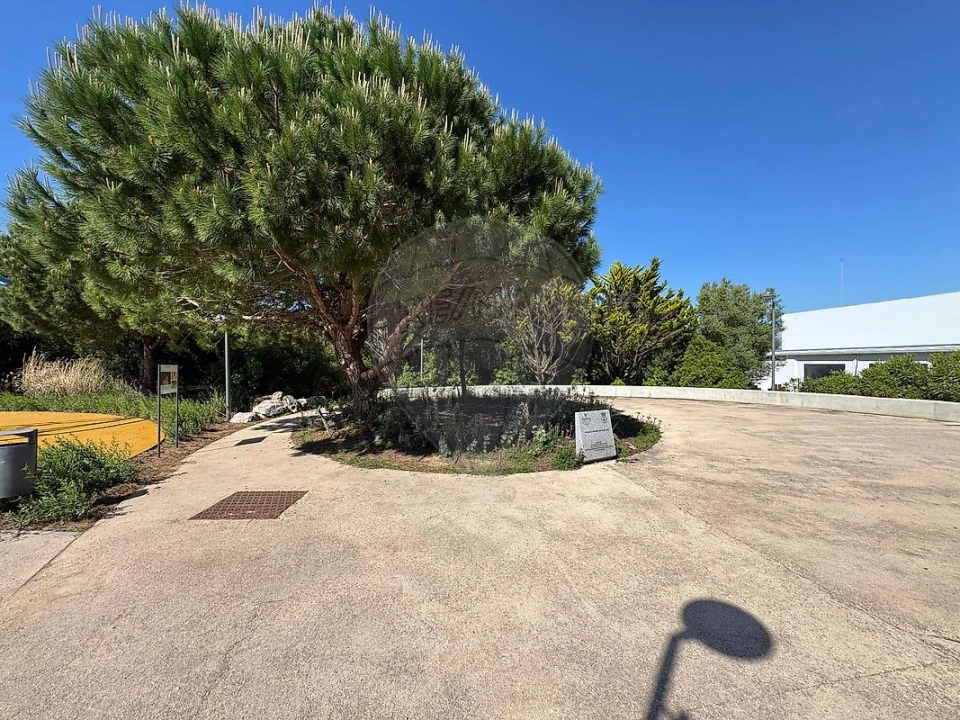 Apartamento T2 para Venda em Porto Salvo Foto 38