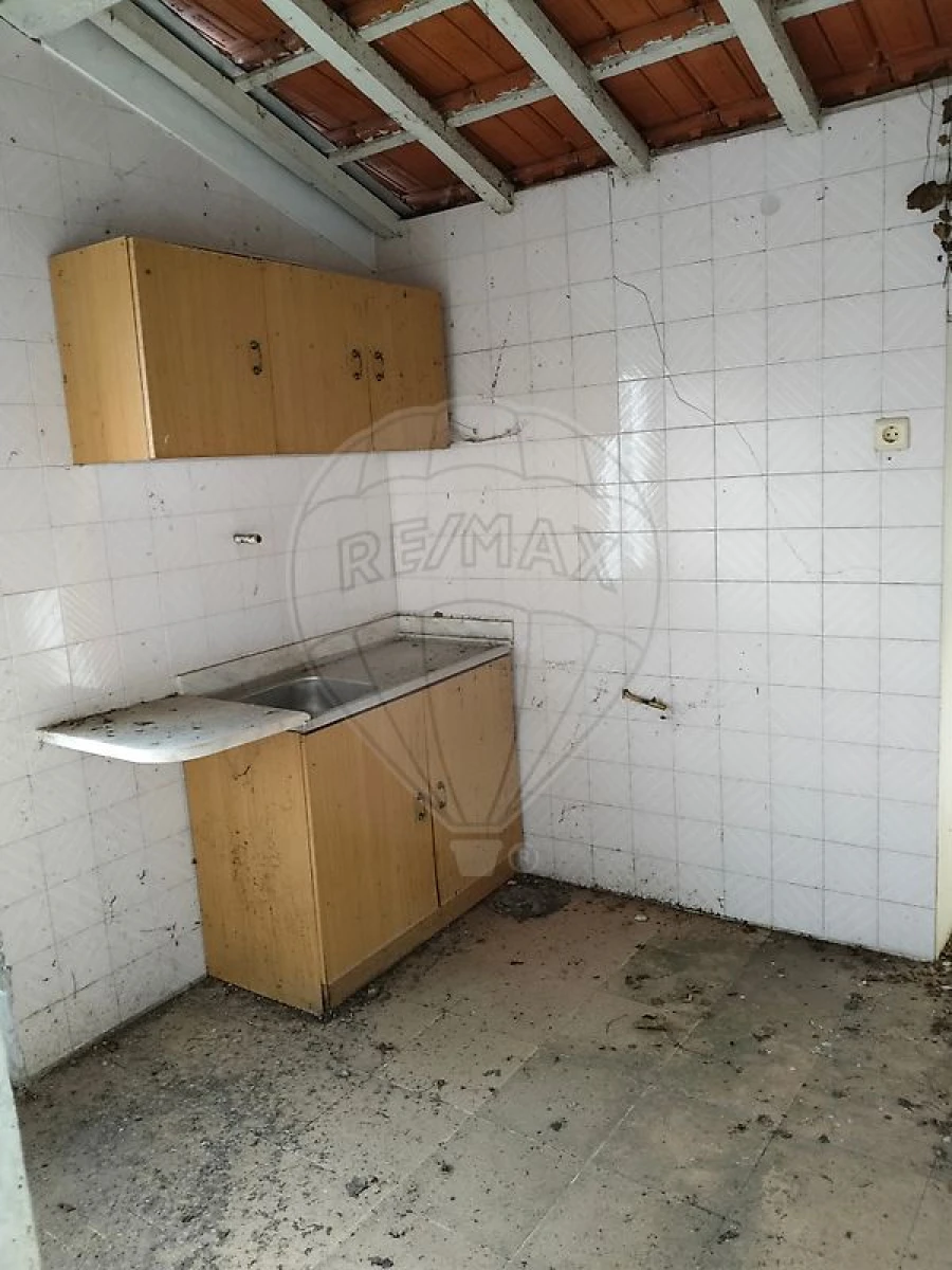 Moradia T1 para Venda em Espinho Foto 10