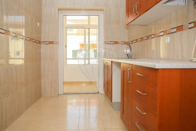 Apartamento T2 para Venda em Carregado e Cadafais