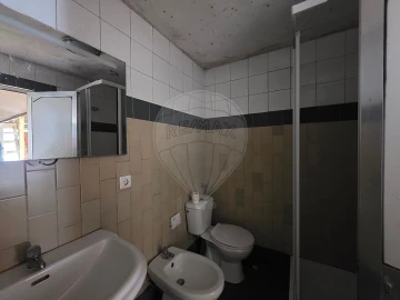 Moradia T2 para Venda em Oiã