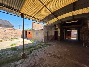 Moradia T2 para Venda em Oiã