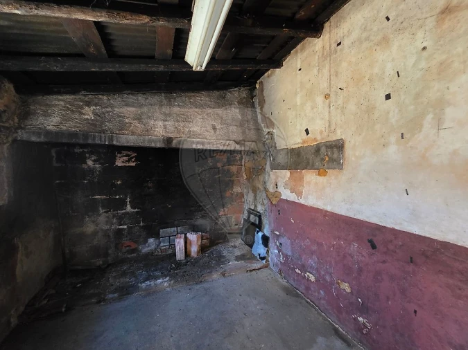 Moradia T2 para Venda em Oiã Foto 13